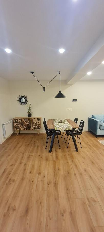 Andreda Apartment บูร์โกส ภายนอก รูปภาพ